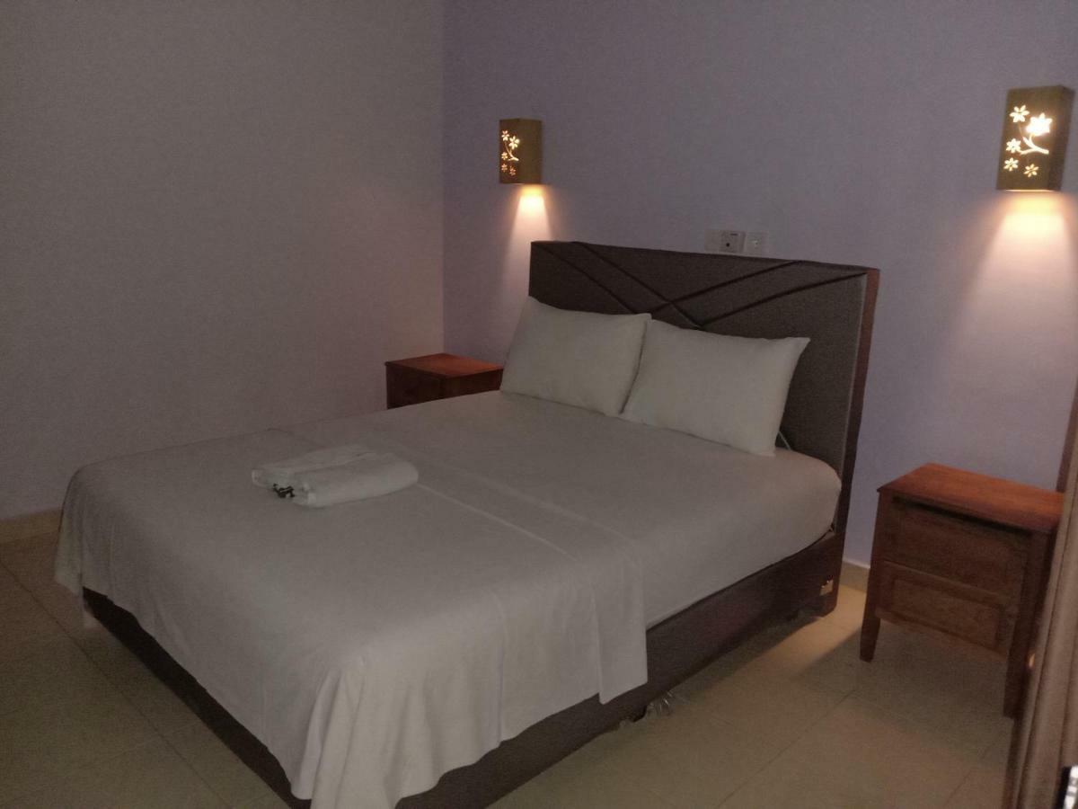 Tunjung Bali Inn Kuta Lombok Exteriér fotografie